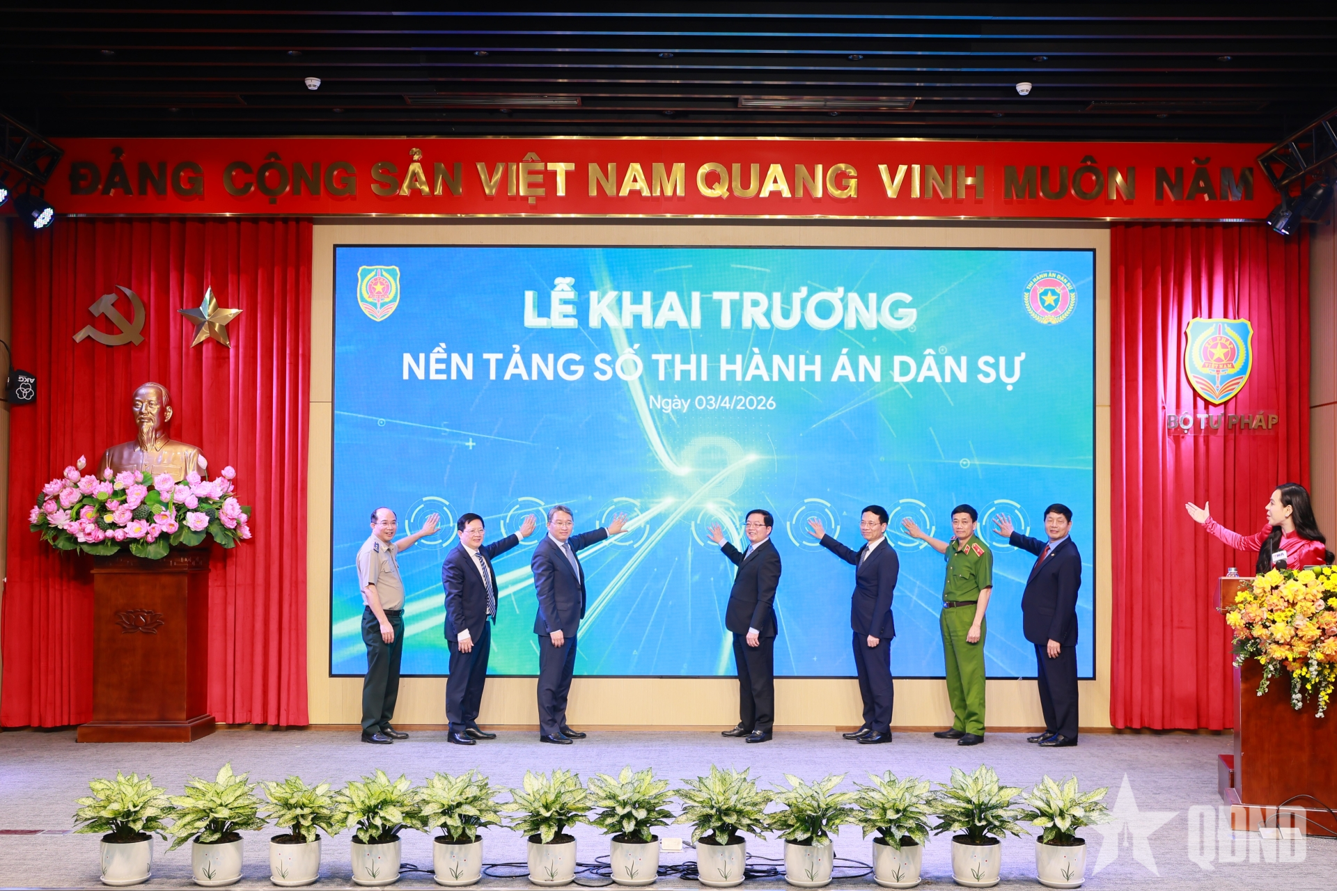 Bộ Tư pháp khai trương Nền tảng số thi hành án dân sự số hóa 100%